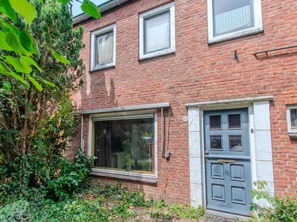 Tussenwoning te koop: Emmastraat 41, Steenbergen-Centrum Steenbergen