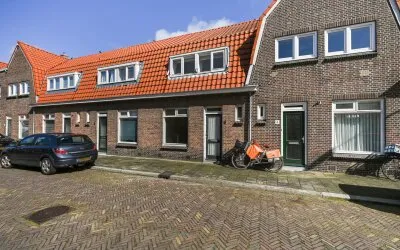 Tussenwoning te koop: Emmastraat 6, Voorburg
