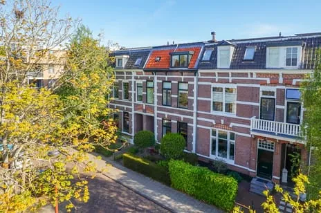 Tussenwoning te koop: Emmastraat 9, Emmakwartier Alkmaar