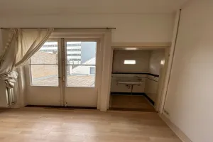 Kamer te huur: Emmastraat, Velp-Noord boven spoorlijn Velp Gld