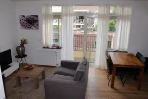 Woning te huur: Emmastraat, Oostbuurt Vlaardingen