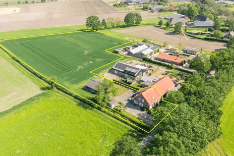 Semi-detached for sale: Emmerseweg 5, Verspreide huizen Baarschot Diessen