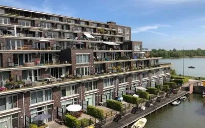 Appartement te huur: Emmy Andriessestraat 494, Theo van Goghparkbuurt Amsterdam