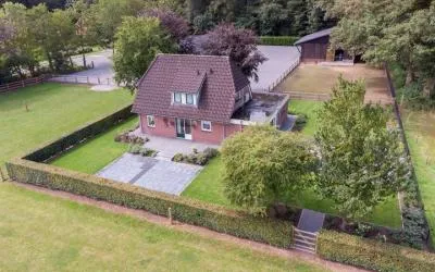 Woning te koop: Engbergseweg 1A, Verspreide huizen Voorst Voorst