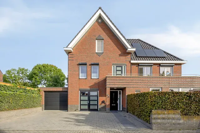 Vrijstaande woning te koop: Engelaanhof 2, Veenendaal