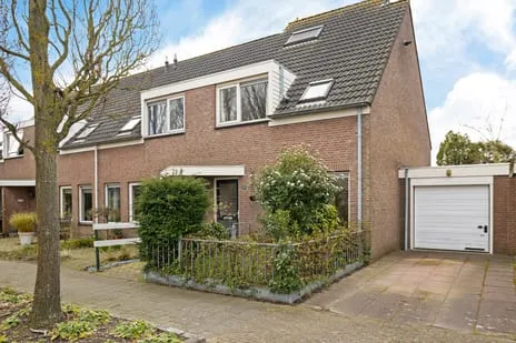 Hoekwoning te koop: Engelakker 10, Debbemeer-Zuid Warmenhuizen