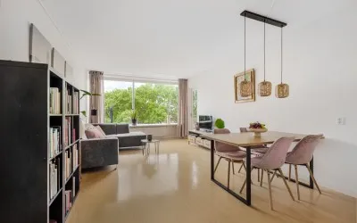Appartement te koop: Engelandlaan 454, Landenbuurt Haarlem