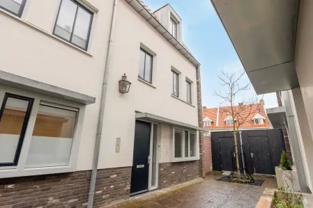 Hoekwoning te koop: Engelenhof 6, Sittard