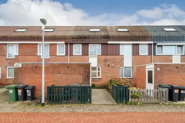 Tussenwoning te koop: Engelsholm 52, Hoofddorp Bornholm Oost Hoofddorp