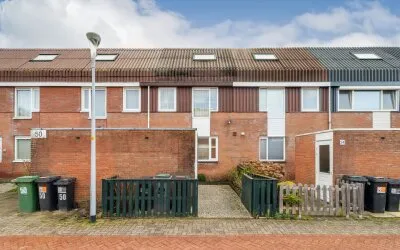 Tussenwoning te koop: Engelsholm 52, Hoofddorp Bornholm Oost Hoofddorp