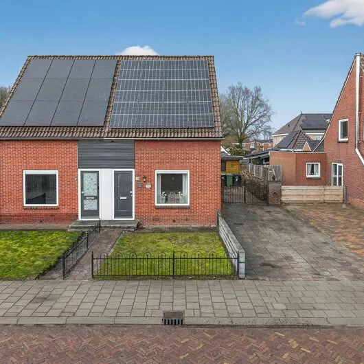 Twee-onder-één-kap te koop: Engweg 124, Klazienaveen-Zuid Klazienaveen