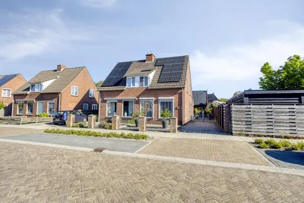 Twee-onder-één-kap te koop: Engweg 52, Klazienaveen-Zuid Klazienaveen