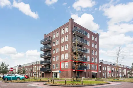 Appartement te koop: Enkalaan 113, Enka Ede