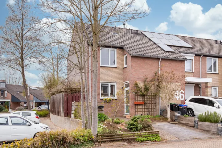 Hoekwoning te koop: Eoceenstraat 48, Zeswegen Heerlen