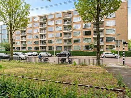 Appartement te koop: Erasmusplein 211, Moerwijk-Oost 'S-Gravenhage