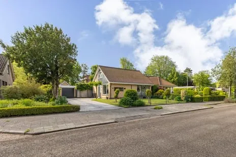 Twee-onder-één-kap te koop: Erasmussingel 16A, Schrijverswijk Heerhugowaard