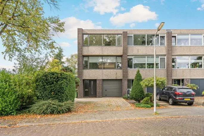Hoekwoning te koop: Erasmusstraat 4, Krommenie