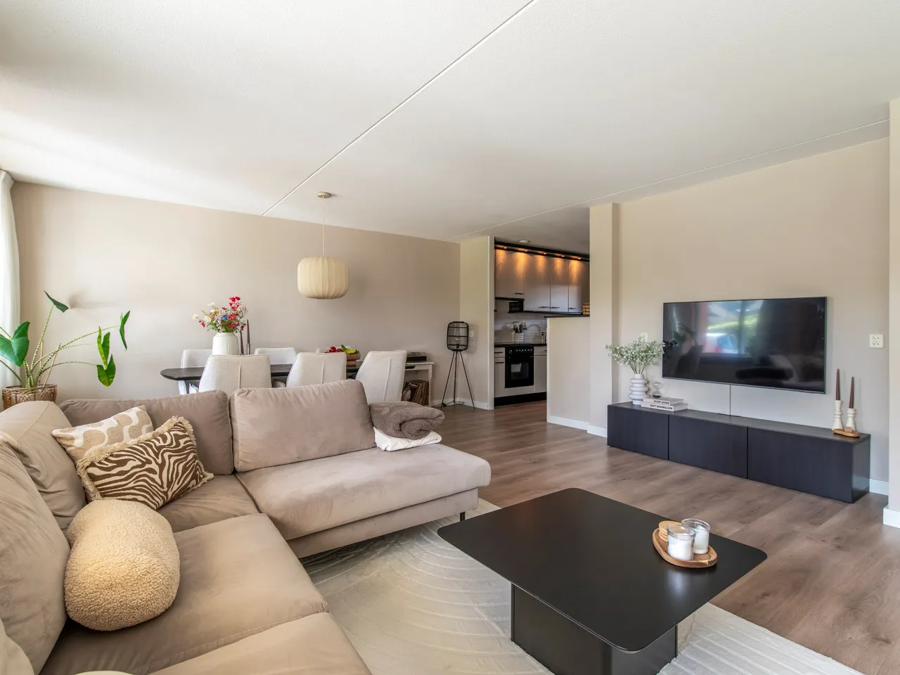 Appartement te koop: Ereprijs 2, Veenendaal