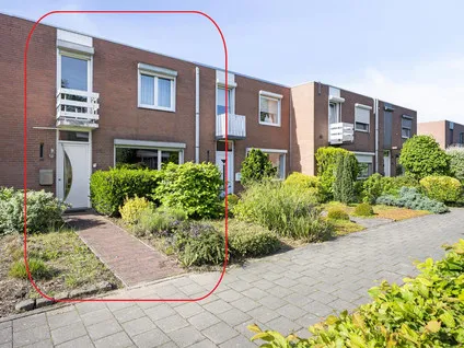 Tussenwoning te koop: Ereprijs 22, Waubach Landgraaf