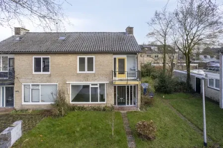 Twee-onder-één-kap te koop: Ereprijsstraat 12, Vredeveld Zuid Assen