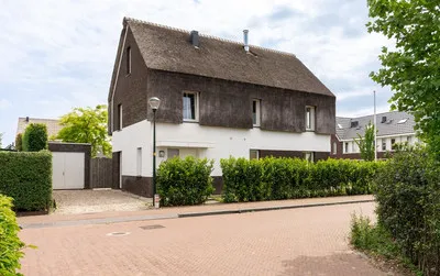 Detached house for sale: Erfgooiersdreef 2A, Blaricummermeent Blaricum