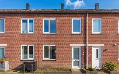 Tussenwoning te koop: Ericahof 2, Nieuwe-Oosterhei Baarn