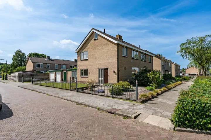 Semi-detached for sale: Ericalaan 48, Jubbega Jubbega