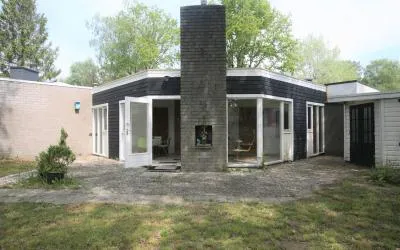 Woning te koop: Ermerzand 110, Verspreide huizen Erm Erm