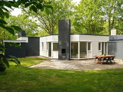 Tussenwoning te koop: Ermerzand 44, Verspreide huizen Erm Erm