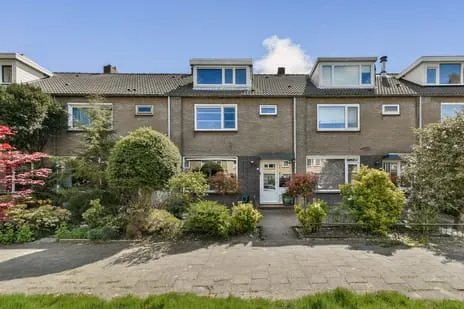 Tussenwoning te koop: Ernst Casimirstraat 76, Statenbuurt Vlaardingen