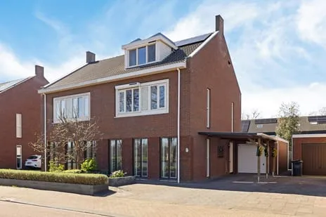 Twee-onder-één-kap te koop: Es 7, Buitengebied ten zuiden van Leek Leek