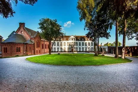 Tussenwoning te koop: Eschberg 5, Raren Vaals