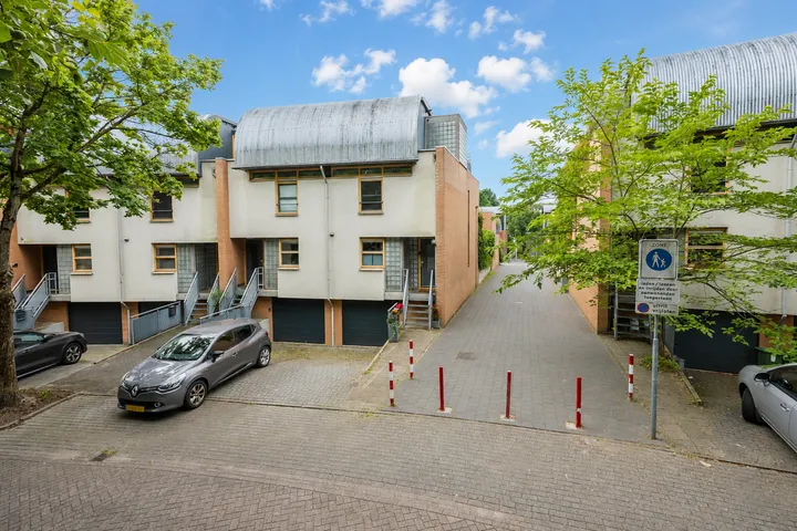 Hoekwoning te koop: Esdoorn 24A, Scharn Maastricht