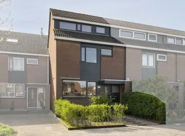 Tussenwoning te koop: Esdoorndreef 93, Vlaardingen