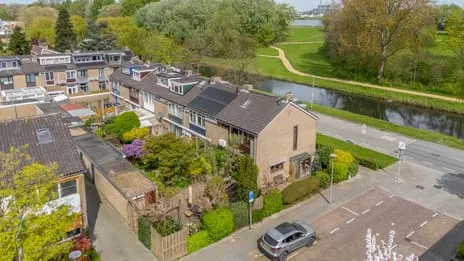 Hoekwoning te koop: Esdoornlaan 204, Rozenburg Rozenburg (Zh)