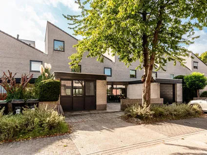 Koopwoning: Esdoornplantsoen 32 in Almere - €640.000 - 170m²