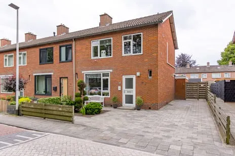 Hoekwoning te koop: Esdoornstraat 16, Stadskanaal Noord Centrum Stadskanaal