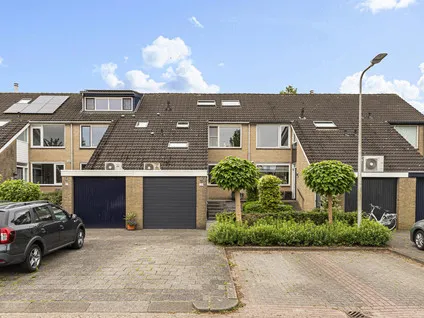 Tussenwoning te koop: Esdoornstraat 29, Stein Haastrecht