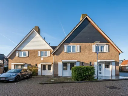 Woning te koop: Esdoornstraat 4, Cadzand