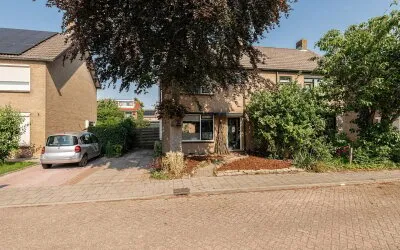 Semi-detached for sale: Esdoornstraat 9, Geldermalsen West Geldermalsen