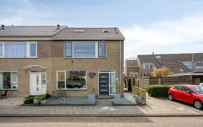 Hoekwoning te koop: Esdoornstraat 9, Stein Haastrecht