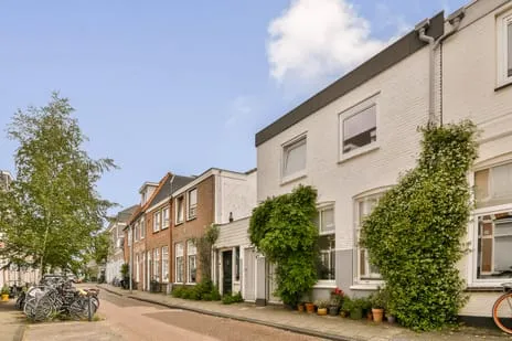 Tussenwoning te koop: Esschilderstraat 9, Rozenprieel-zuid Haarlem