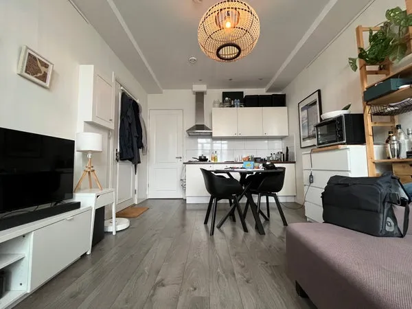 Studio for rent: Essenburgsingel 106G, Nieuwe Westen Rotterdam