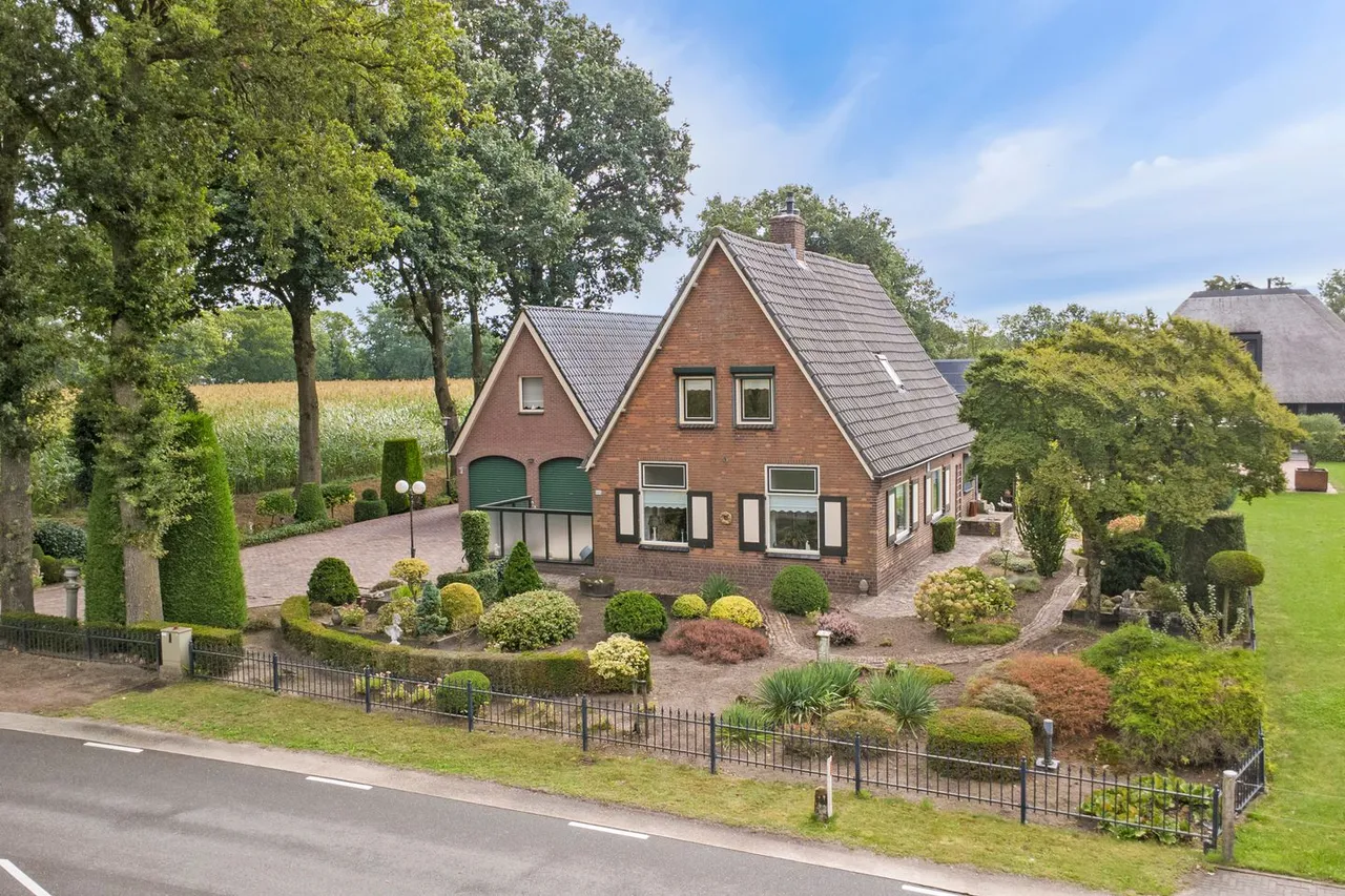 Vrijstaande woning te koop: Essenerweg 148, Kootwijkerbroek