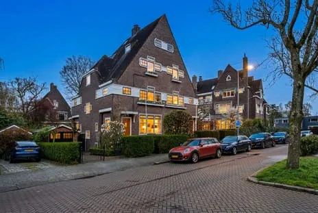 Twee-onder-één-kap te koop: Essenlaan 11, Rotterdam
