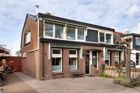 Twee-onder-één-kap te koop: Essenlaan 41, Zwanenburg Noordoost Zwanenburg