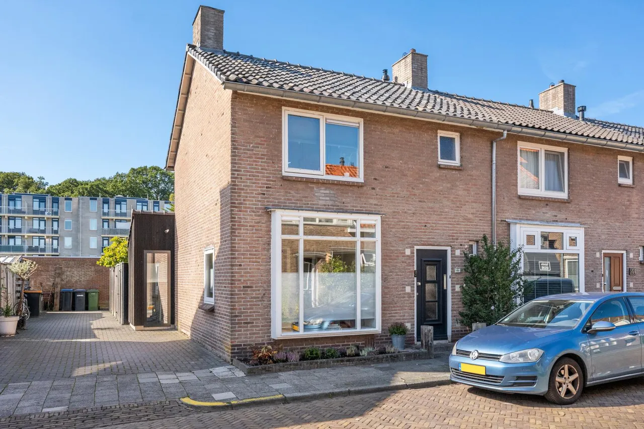Hoekwoning te koop: Esstraat 46, Assen