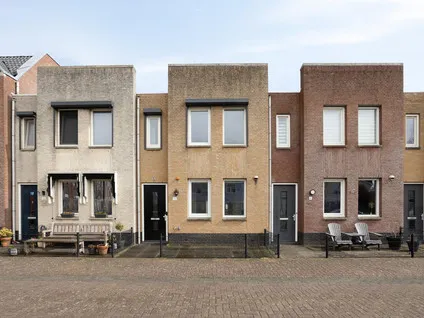 Tussenwoning te koop: Estafette 10, Parkrijk Noord Assendelft