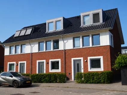 Hoekwoning te koop: Esther Vergeerstraat 2, Harga Schiedam