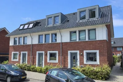 Hoekwoning te koop: Esther Vergeerstraat 2, Harga Schiedam